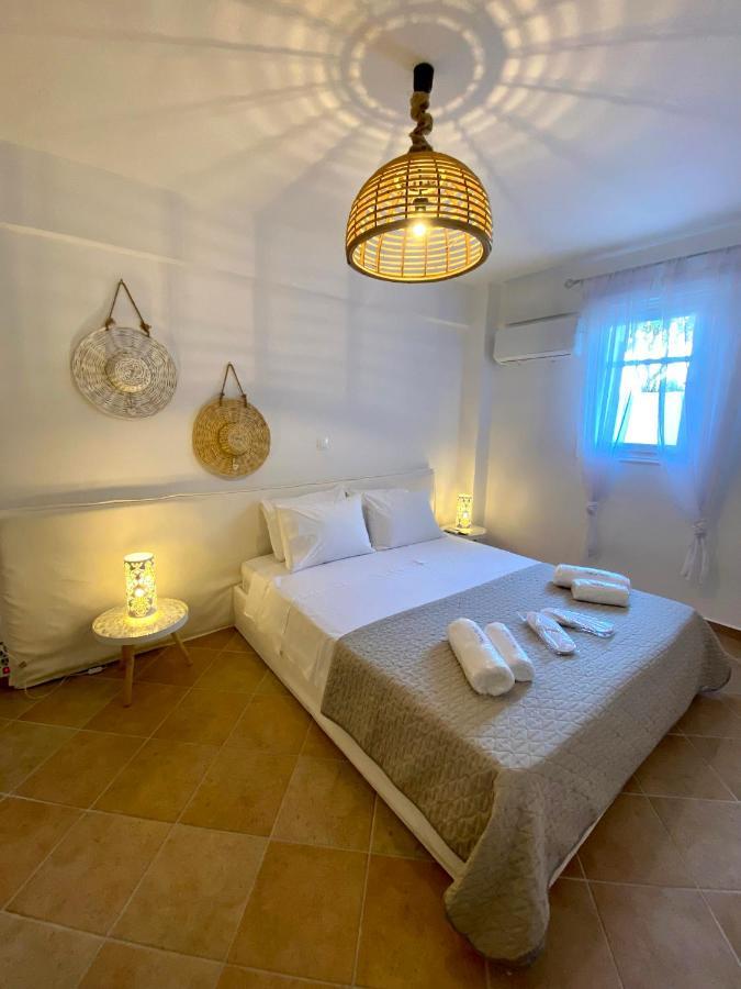 Andros 4 All Seasons Villas & Suites - Agios Petros Kipri  Exterior foto